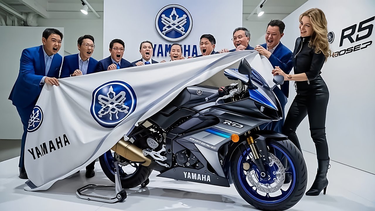Yamaha R15 V2